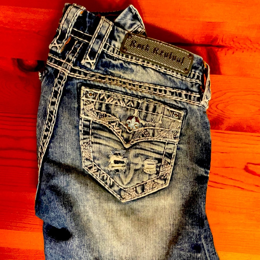 Rock Revival Capris
